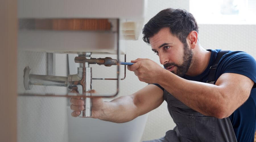 Professional water heater installation services in McEwen, TN
